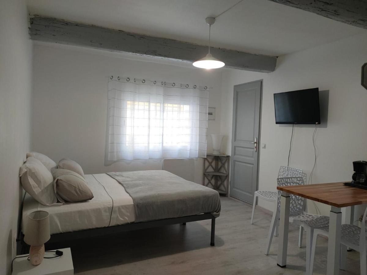 Entier Apartment